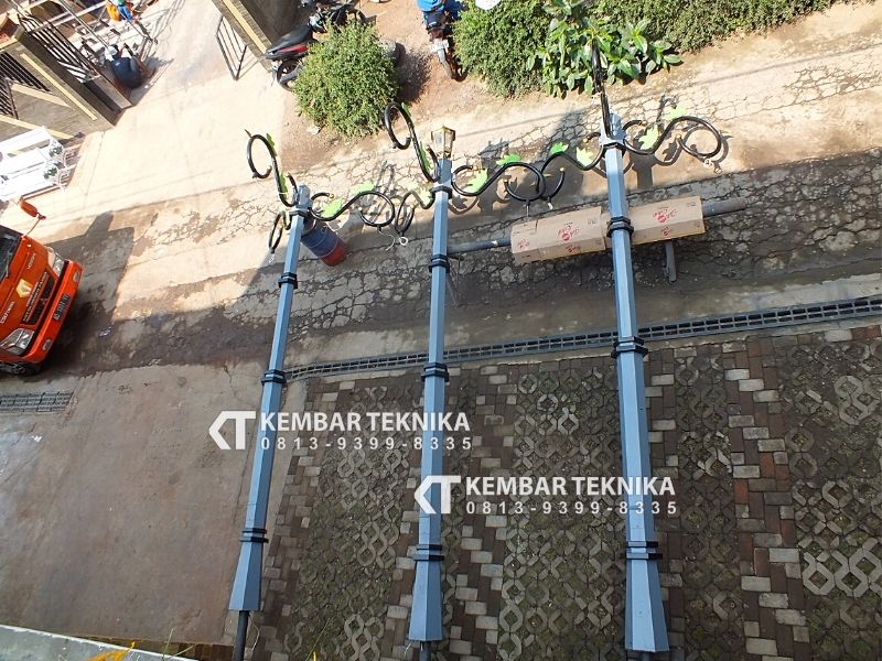 Tiang Lampu Jalan Palembang Murah