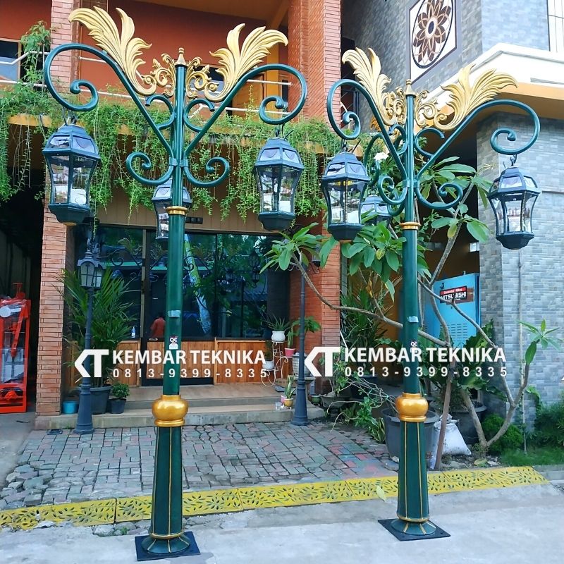 Tiang Lampu Taman Antik