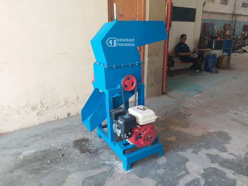Mesin Pencacah Plastik